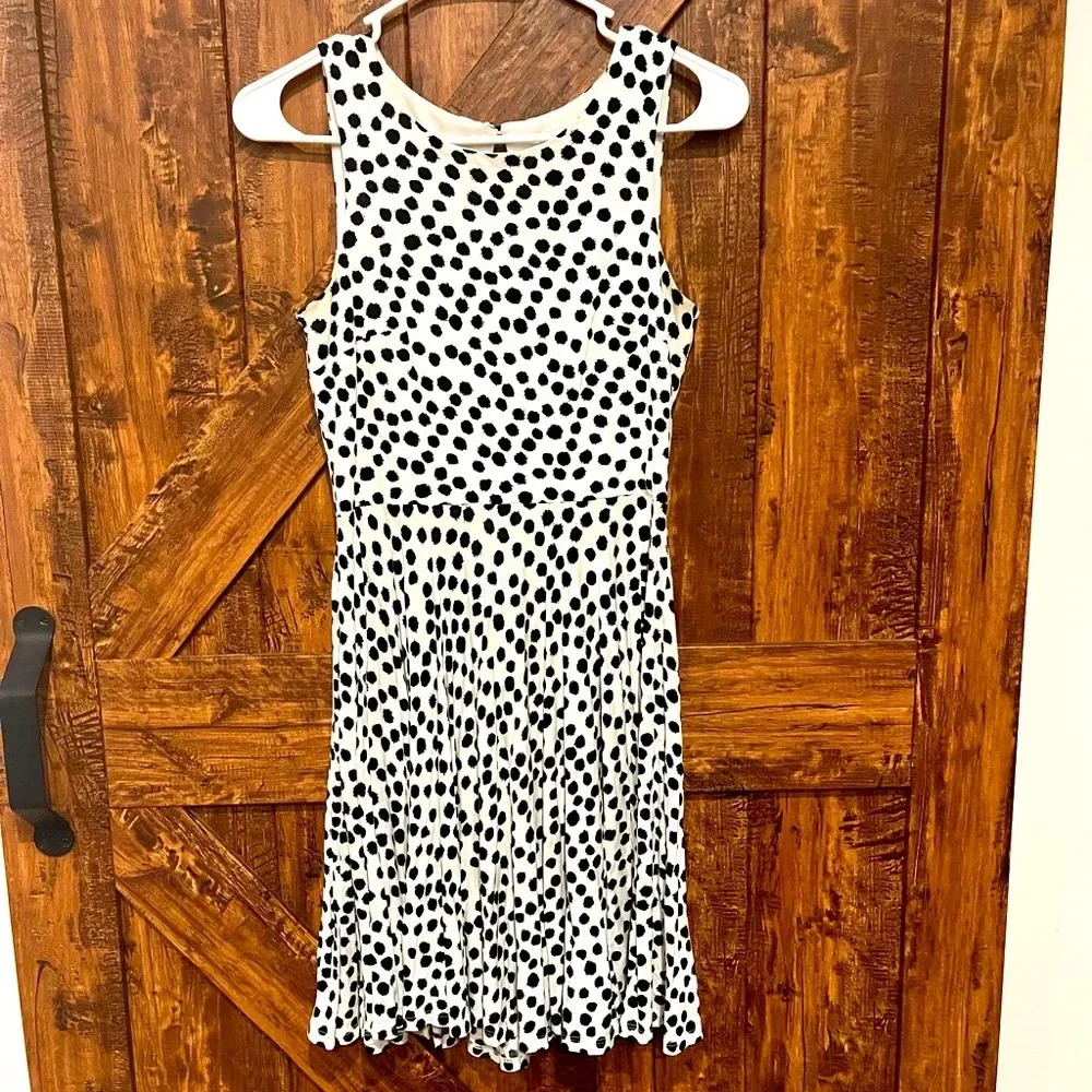 Loft women’s white and black polka dot sleeveless midi dress size xsmall petite